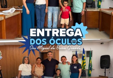 ENTREGA DE ÓCULOS DE GRAU BENEFICIA CRIANÇAS ATENDIDAS PELA CARRETINHA DA SAÚDE